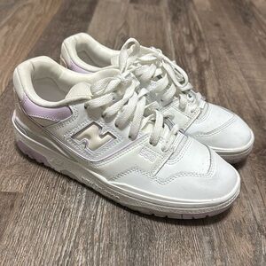 Girls New Balance 550 size 5.5